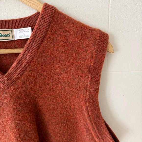 L.L. Bean | Vintage Brick V-Neck Lambswool Preppy Sweater Vest | Size Medium - Picture 2 of 9